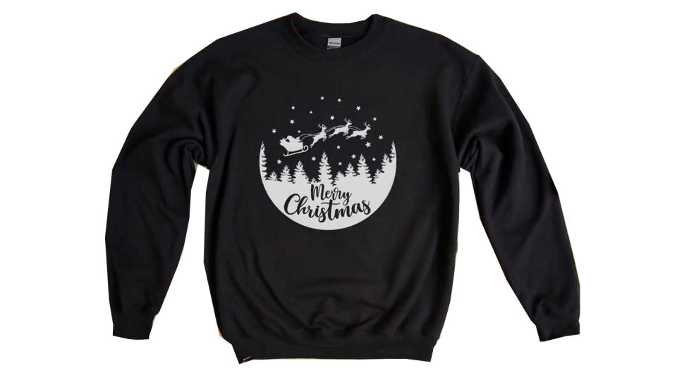 Women's Christmas sweatshirt (Etsy)