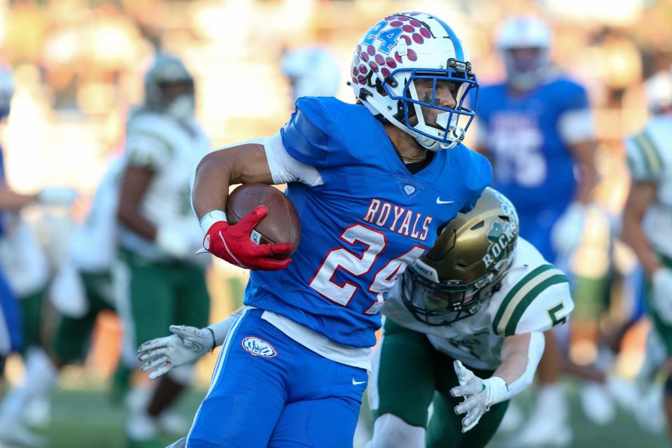 Hamilton Southeastern Jalen Alexander (24) on the run during Westfield vs Hamilton Southeaster IHSAA football, Sep 15, 2023; Fishers, IN, USA; at Hamilton Southeastern High School.