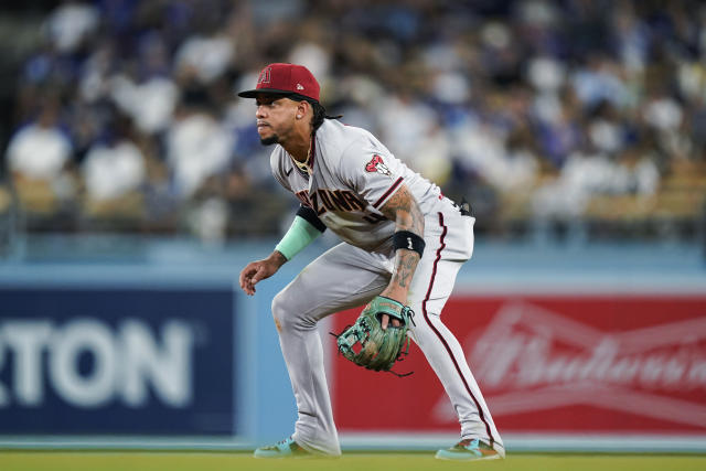 Betts hits career-high 36th homer and Dodgers pound out 16 hits in