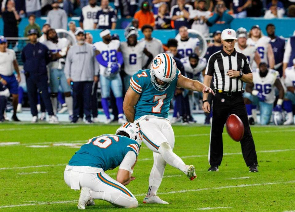 Miami Dolphins place kicker Jason Sanders (7) kicks the winning field goal during fourth quarter of an NFL football game against the Dallas Cowboys at Hard Rock Stadium on Sunday, Dec. 24, 2023 in Miami Gardens, Fl.
