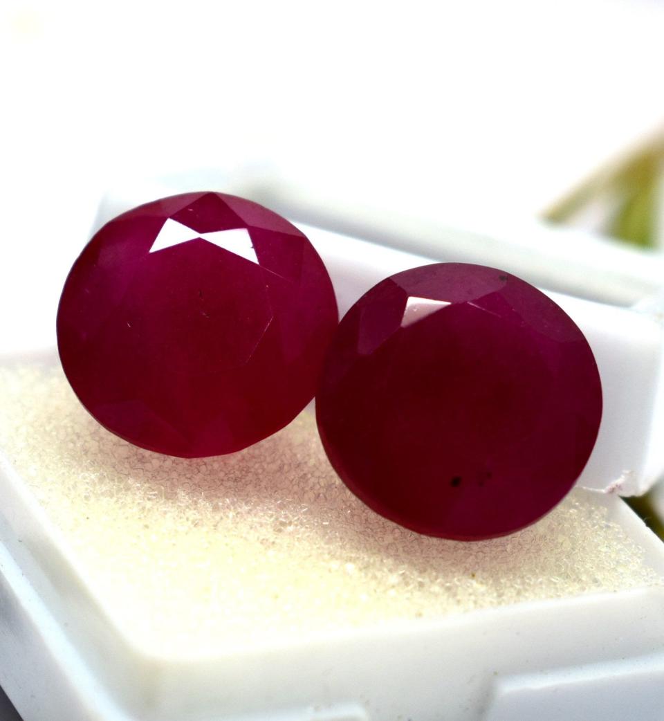 11) Natural Red Beryl in Pair Certified Loose Gemstone Round Shape 18-20Ct with Dimension 13.14X13.14X9.36mm,Best Sale Going On.