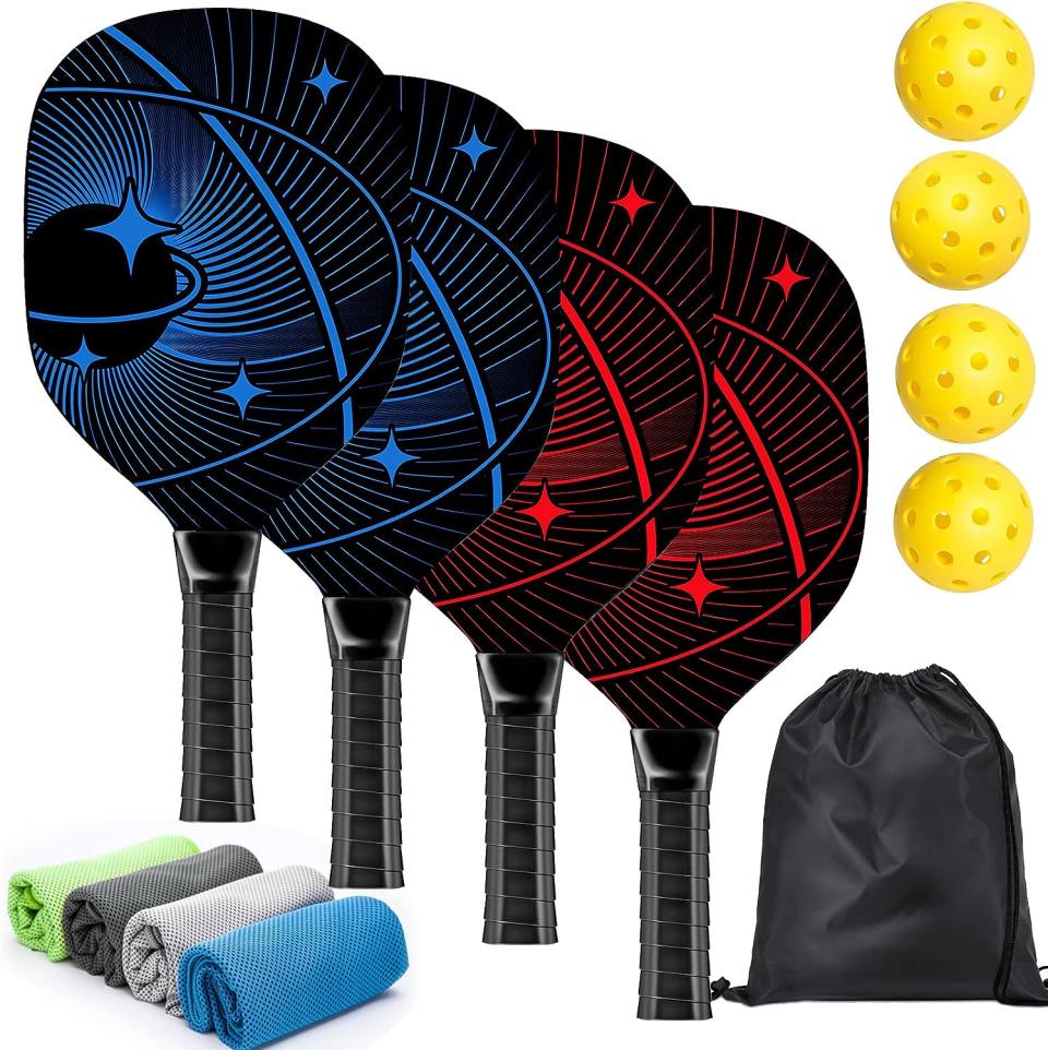 pickleball paddles