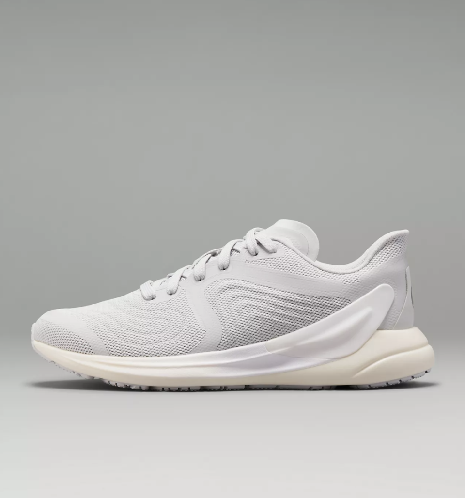 lululemon blissfeel 2 in Vapor/White/Lemon Sorbet (photo via lululemon)