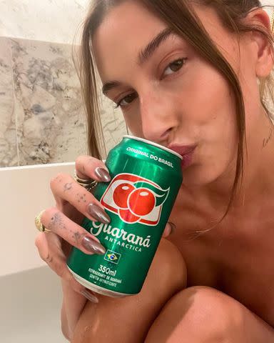 <p>Hailey Bieber Instagram</p> Hailey Bieber's chocolate glazed donut nails