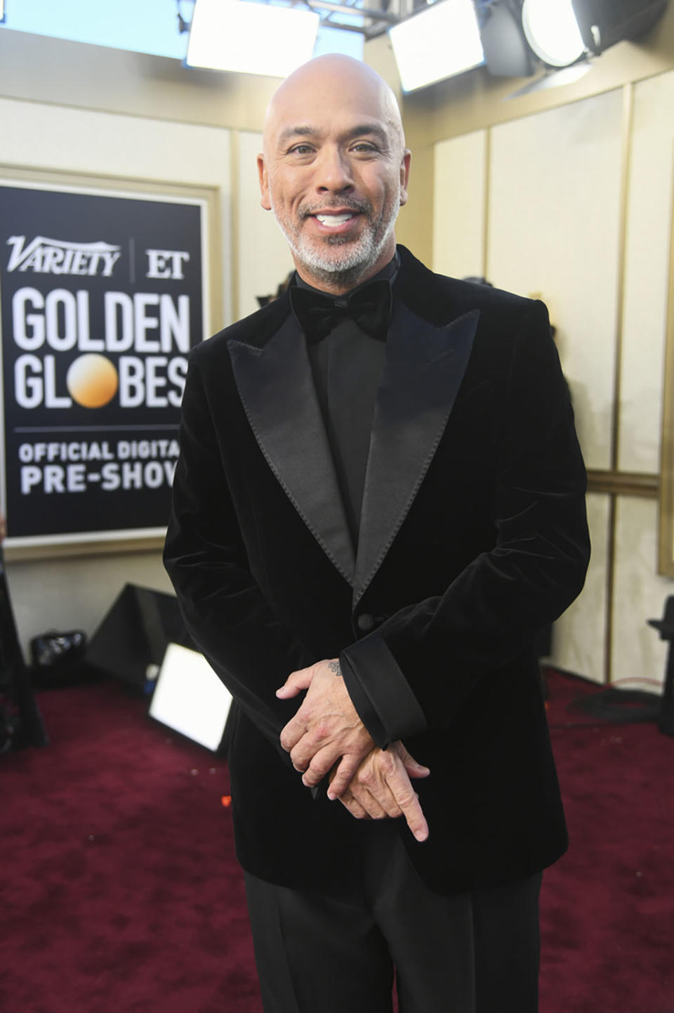 Jo Koy, 2024 Golden Globes, dress shoes, suit, velvet, red carpet