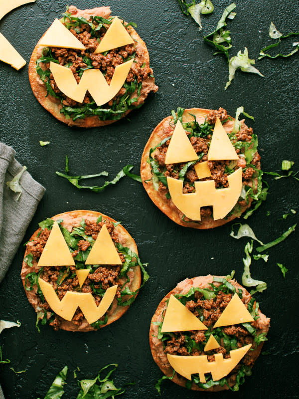 <p>Dad with a Pan</p><p>These jack-o'-lantern tostadas are a really fun way to get the kids to get dinner down before a night out of trick-or-treating!</p><p><strong>Get the recipe: <a href="https://dadwithapan.com/jack-o-lantern-tostadas/" rel="nofollow noopener" target="_blank" data-ylk="slk:Jack-O'-Lantern Tostadas;elm:context_link;itc:0;sec:content-canvas" class="link ">Jack-O'-Lantern Tostadas</a></strong></p><p><strong>Related: <a href="https://www.yahoo.com/lifestyle/did-jack-o-lantern-become-221503773.html" data-ylk="slk:How Did the Jack-O'-Lantern Become a Scary Halloween Staple? Learn the History Behind These Carved Pumpkins;elm:context_link;itc:0;sec:content-canvas;outcm:mb_qualified_link;_E:mb_qualified_link;ct:story;" class="link  yahoo-link">How Did the Jack-O'-Lantern Become a Scary Halloween Staple? Learn the History Behind These Carved Pumpkins</a></strong></p>