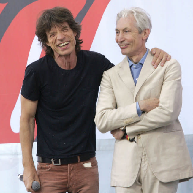 Mick Jagger y Charlie Watts credit:Bang Showbiz