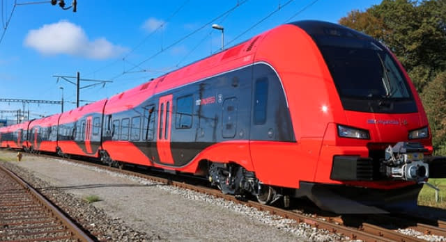 Trainy McTrainface: Swedish railway keeps Boaty joke alive