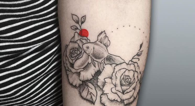 rose tattoos black and red