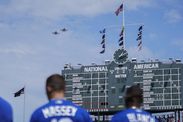 Cody Bellinger hits 2 homers, Justin Steele pitches 6 strong