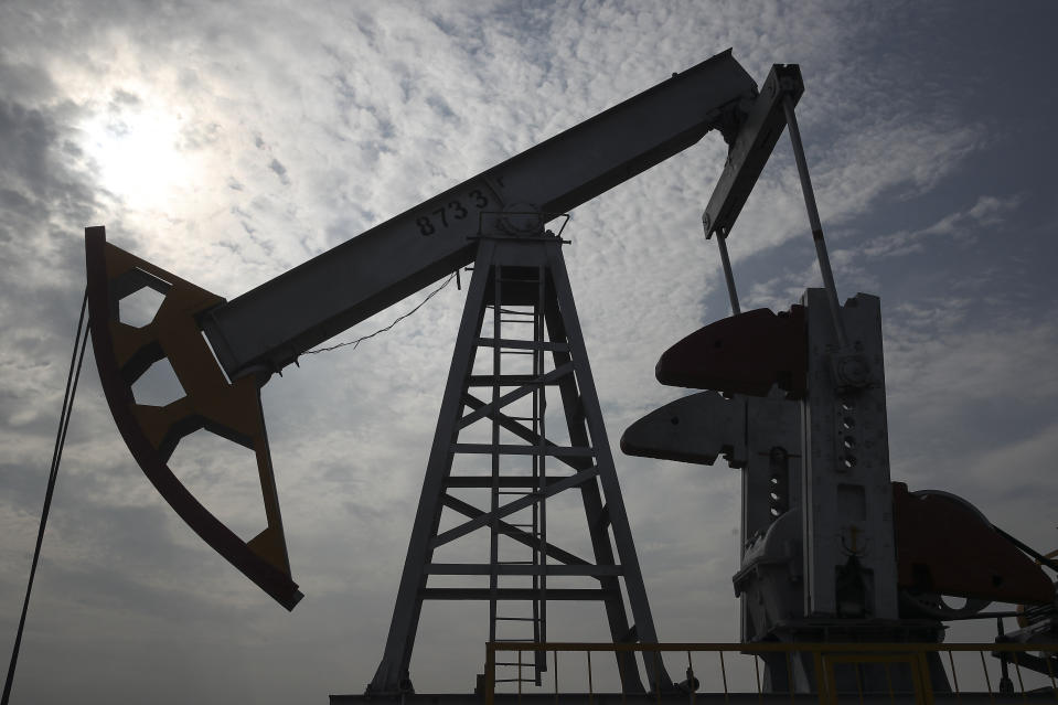 ALMETYEVSK, REPUBLIC OF TATARSTAN, RUSSIA  AUGUST 17, 2021: A pump jack operates in an oil field developed by Yelkhovneft, an oil and gas production board (NGDU) of Tatneft. Yegor Aleyev/TASS (Photo by Yegor Aleyev\TASS via Getty Images)