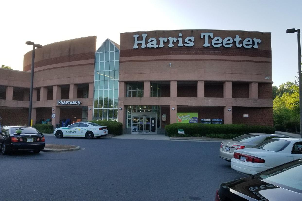 Harris Teeter 2201 W WT Harris Blvd, Charlotte, NC 15