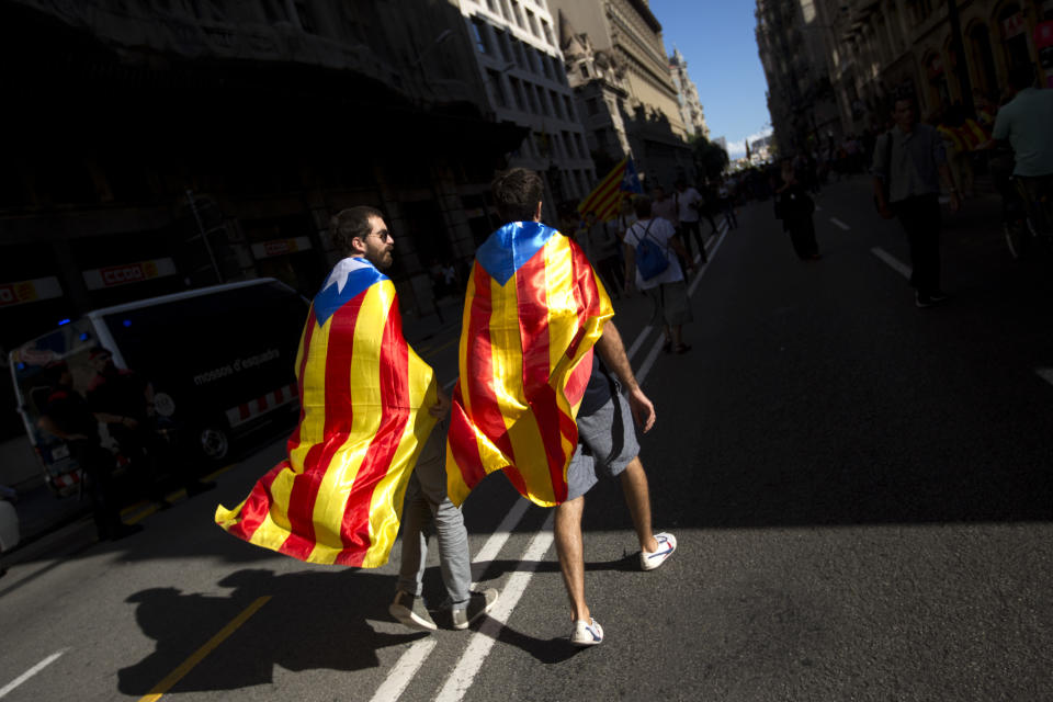 FOTOS – El independentismo se levanta en las calles de Barcelona contra las detenciones en Cataluña