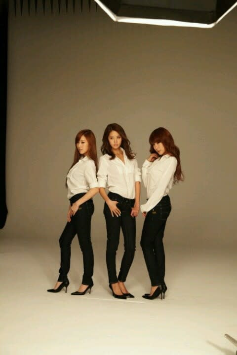Tiffany, Yoon Ah, and Jessica in the middle of photo shooting