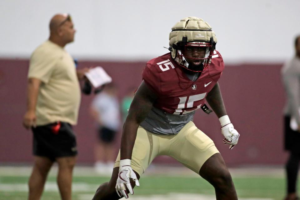 FSU linebacker Tatum Bethune (15) practices with the team on Monday, Aug. 8, 2022 in Tallahassee, Fla. 