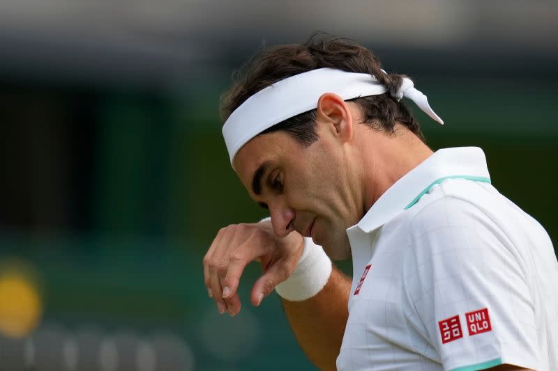 ▲本月8日就將滿40歲的瑞士天王Roger Federer因膝傷退出多倫多羅傑斯盃和辛辛那提大師賽，也讓外界懷疑Federer能否出戰月底登場的美網。。（圖／美聯社／達志影像）