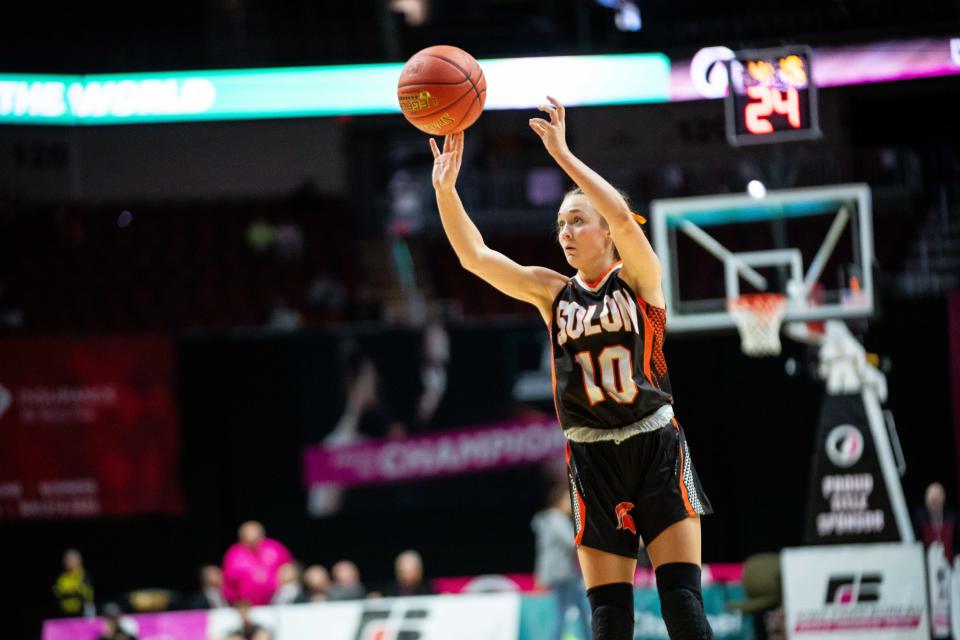 Solon's Mia Stahle had 14 points in the Spartans' semifinal win over Des Moines Christian on Thursday.