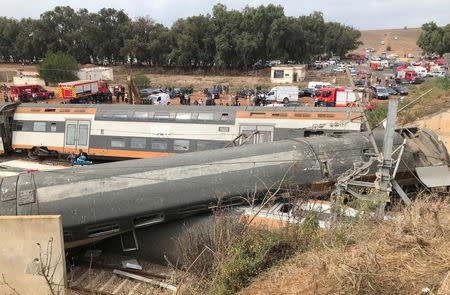 A general view shows the site of train derailment at Sidi Bouknadel near the Moroccan capital Rabat, Morocco October 16, 2018. REUTERS/Ahmed ElJechtimi