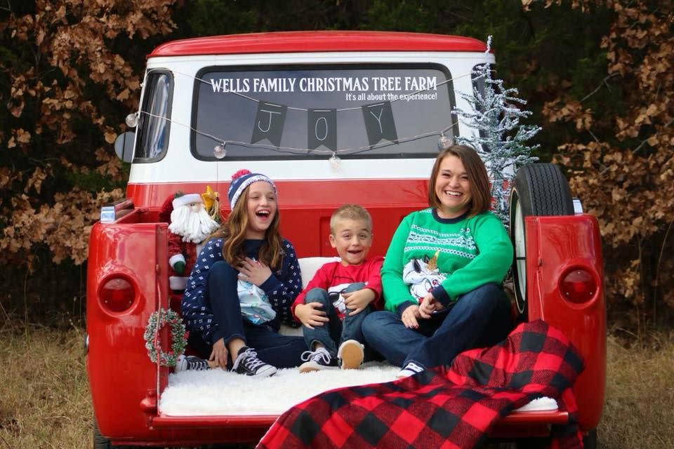 Oklahoma: Wells Family Christmas Tree Farm, Norman