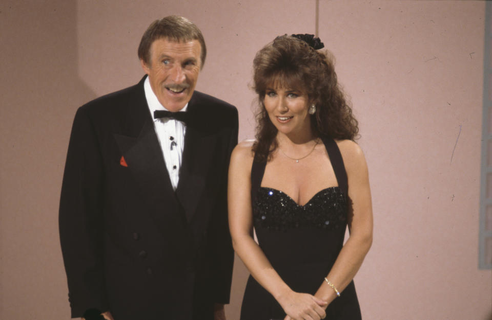 Entertainer Bruce Forsyth and model Linda Lusardi presenting the BBC television show 'Bruce Foryth's Easter Show', February 26th 1991. (Photo by Don Smith/Radio Times/Getty Images)