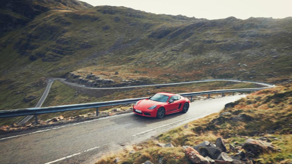 <p>Porsche hasn't released pricing for the 718 Boxster T and 718 Cayman T but does say that the models will represent a slight discount when compared to a base Boxster or Cayman equipped with these optional extras.</p>