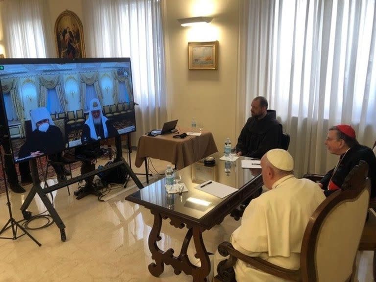 El Papa y el patriarca Kirill de Moscú conversan sobr ela situación en Ucrania, en marzo pasado