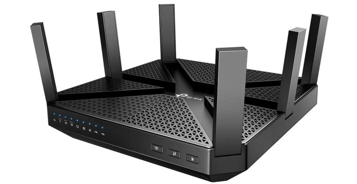 This Wi-Fi router is an impressive $80 off!. (Photo: Amazon)