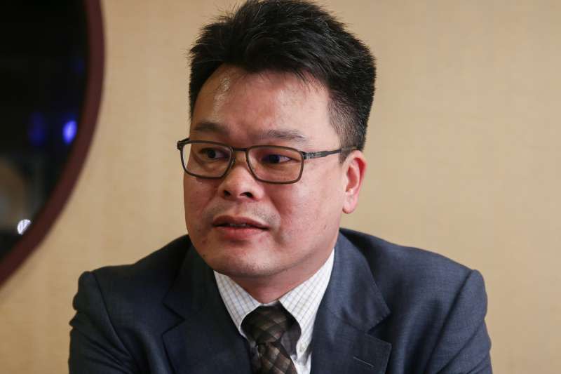 20190223-王隆昌23日接受專訪，圖為林俊宏律師。（蔡親傑攝）