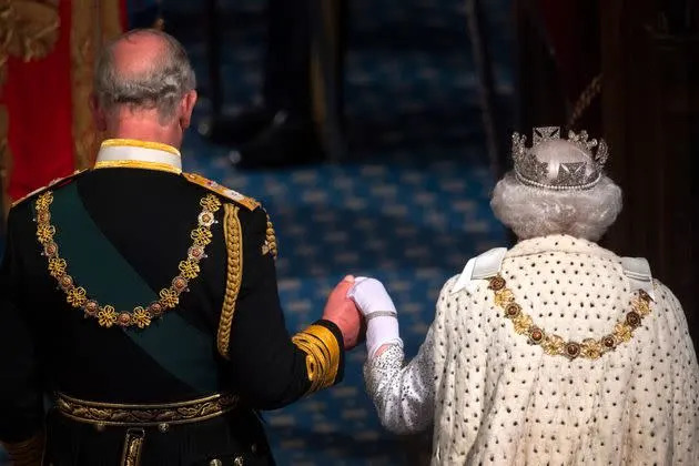 Queen Elizabeth II and Prince Charles attend the state opening of Parliament in 2019. (Photo: WPA Pool via Getty Images)
