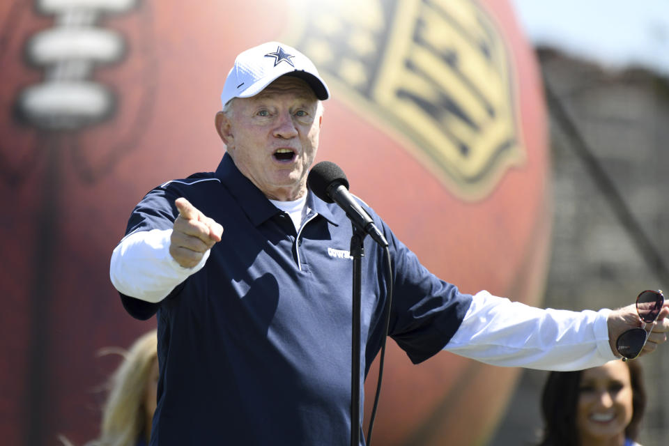 Dallas Cowboys owner Jerry Jones welcomes fans to his team's opening practice at the NFL football team's training camp in Oxnard, Calif., Saturday, July 27, 2019. (AP Photo/Michael Owen Baker)