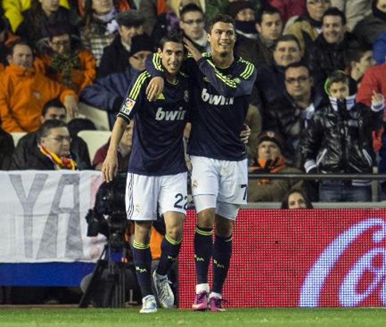 Angel di Maria says Cristiano Ronaldo told him to wear Manchester