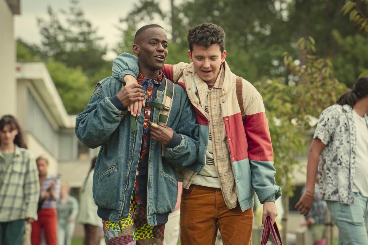  Sex Education Season 4. (L to R) Ncuti Gatwa as Eric, Asa Butterfield as Otis in Sex Education Season 4. Cr. Samuel Taylor/Netflix © 2023. 