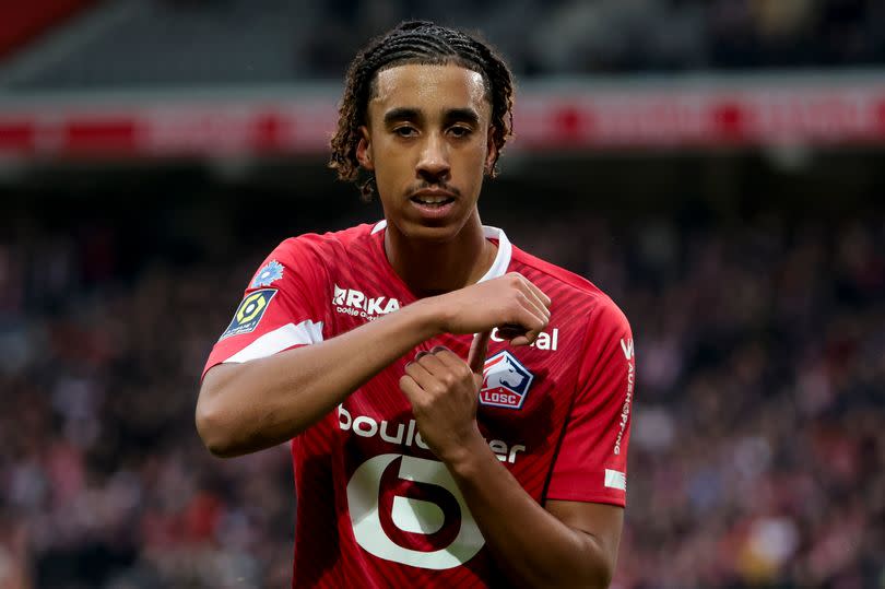 Leny Yoro of Lille celebrates his goal during the Ligue 1 Uber Eats match between Lille OSC (LOSC) and Toulouse FC (TFC, Tefece) at Stade Pierre-Mauroy on November 12, 2023 in Lille, France