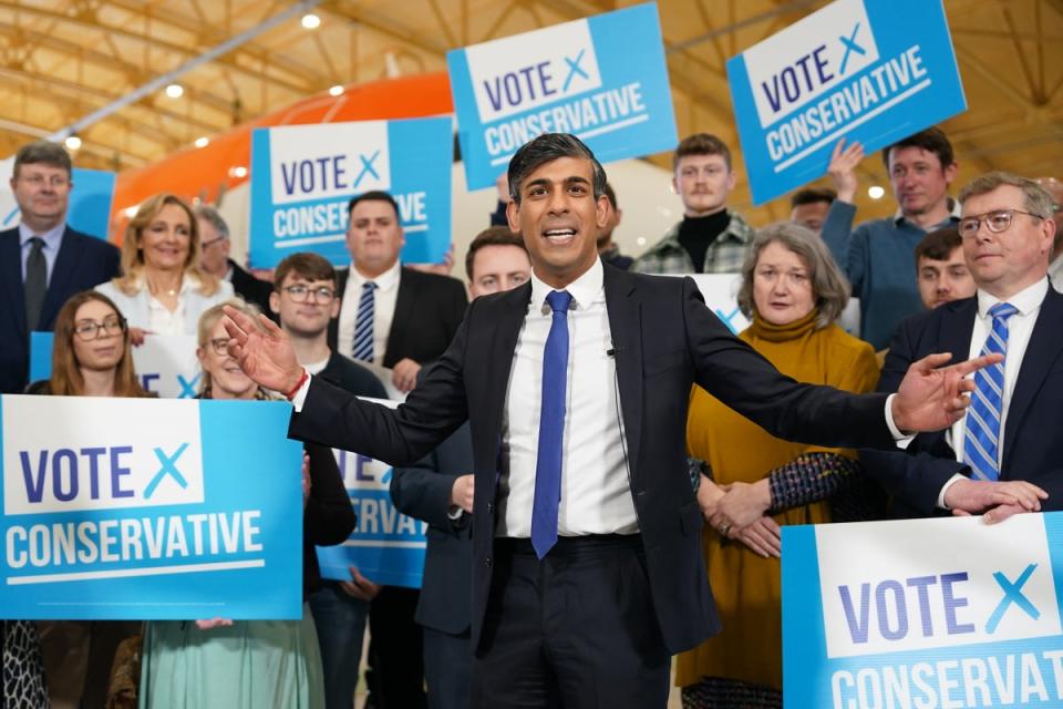 Rishi Sunak defended the claim the general election will lead to a hung parliament (Getty)