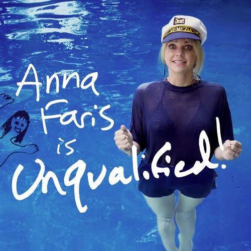 14) 'Anna Faris is Unqualified'