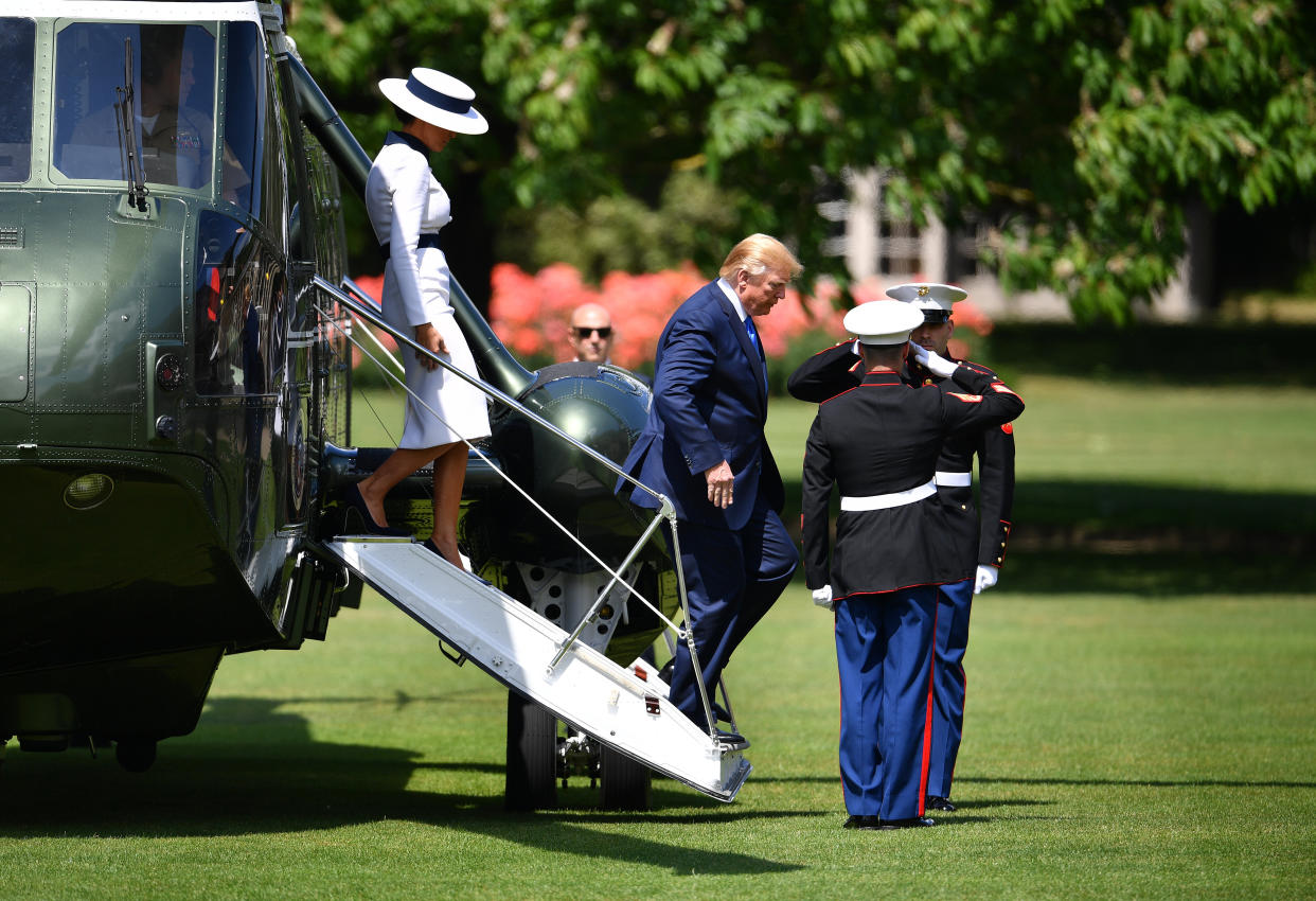 LONDON, ENGLAND - JUNE 03: US President Donald Trump and First Lady Melania Trump disembark Marine One at Buckingham Palace ahead of a ceremonial welcome on June 3, 2019 in London, England. President Trump's three-day state visit will include lunch with the Queen, and a State Banquet at Buckingham Palace, as well as business meetings with the Prime Minister and the Duke of York, before travelling to Portsmouth to mark the 75th anniversary of the D-Day landings. (Photo by Jeff J Mitchell/Getty Images)