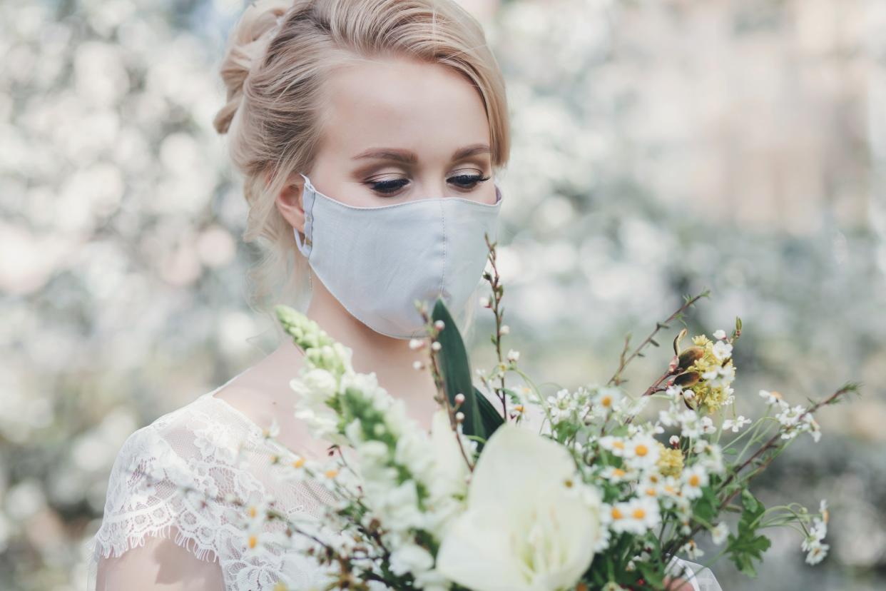 Wedding announcement for wedding of 200 criticised  (Getty Images/iStockphoto)