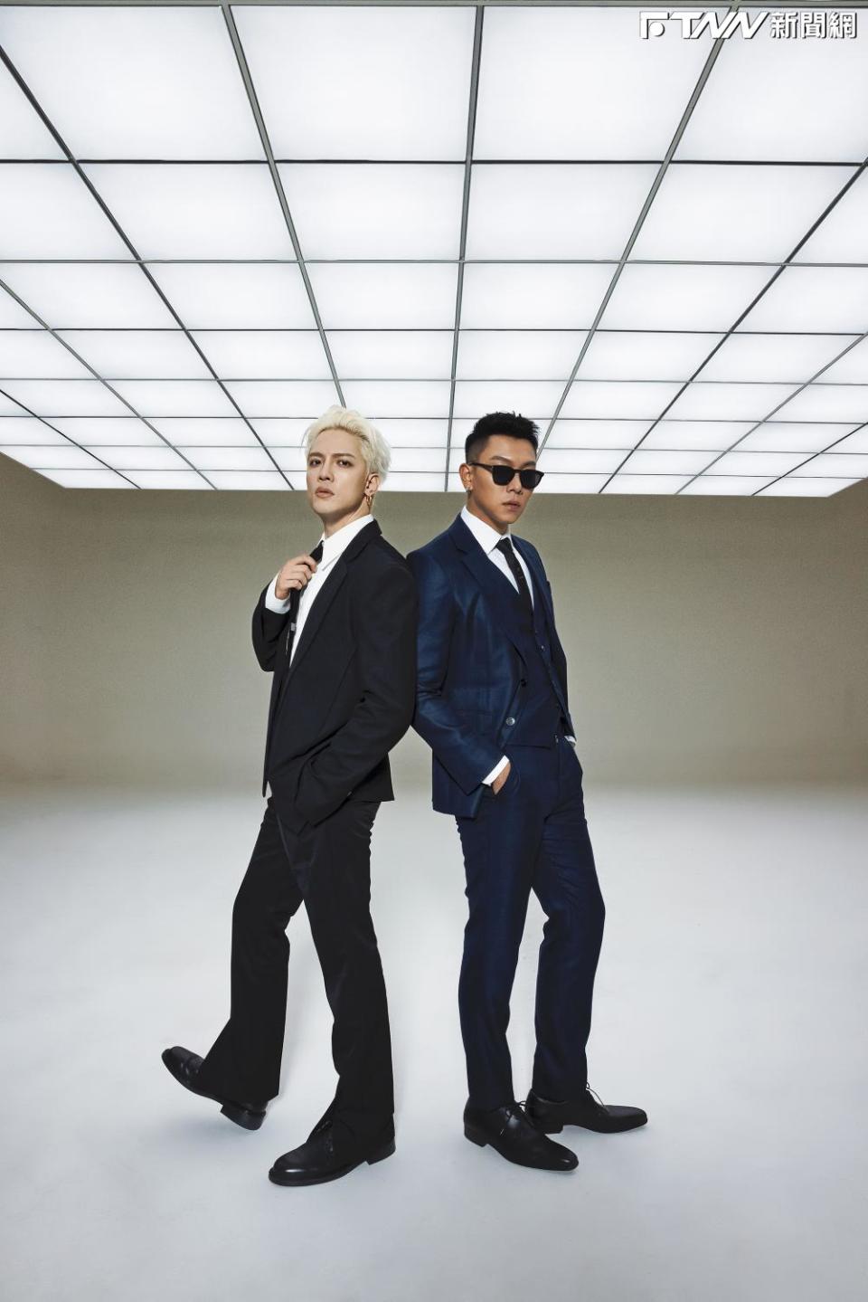 J.Sheon與瘦子合作推出新歌〈慣老闆〉。（圖／索尼音樂提供）