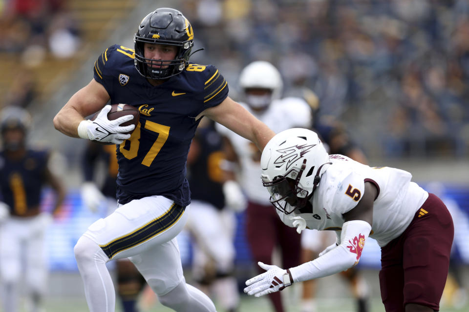 California tight end Jack Endries (87) runs after a catch against Arizona State defensive back Chris Edmonds (5) during the second half of an NCAA college football game in Berkeley, Calif., Saturday, Sept. 30, 2023. (AP Photo/Jed Jacobsohn)