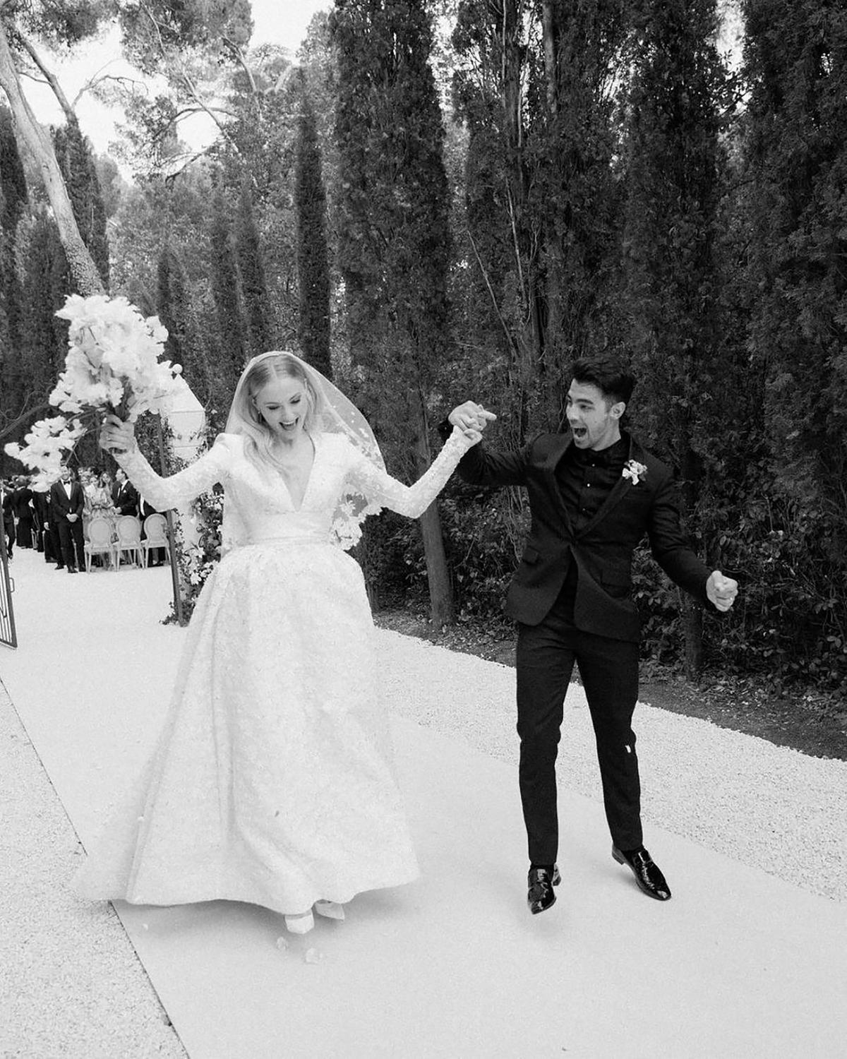 Get a Glimpse Inside Sophie Turner and Joe Jonas's Glamorous Provence  Wedding