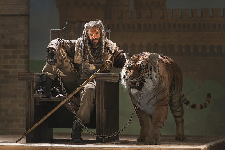 Khary Payton as Ezekiel with Shiva in AMC's The Walking Dead . (Photo Credit: Jackson Lee Davis/AMC)