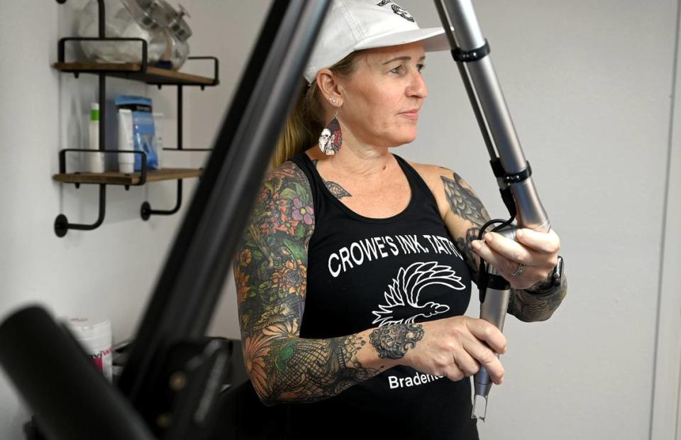 Kelly Crowe is a registered nurse and certified laser technician at Crowe’s Ink. Tattoo in Bradenton.