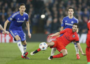 Football - Chelsea v Paris St Germain - UEFA Champions League Second Round Second Leg - Stamford Bridge, London, England - 11/3/15 Chelsea's Nemanja Matic in action with PSG's Javier Pastore Reuters / Stefan Wermuth Livepic EDITORIAL USE ONLY.