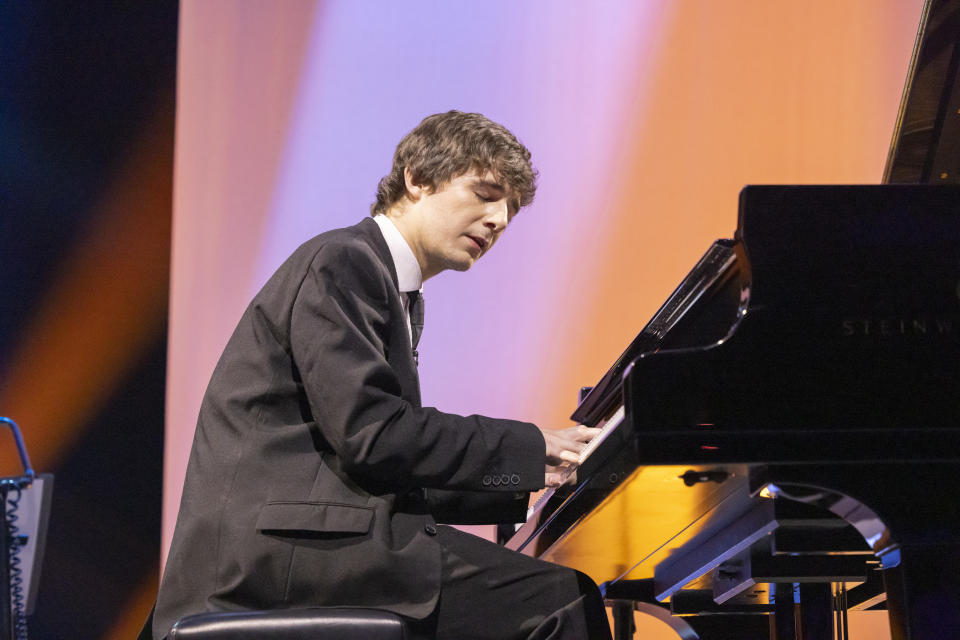 Brad Kella playing in The Piano final. (Channel 4)