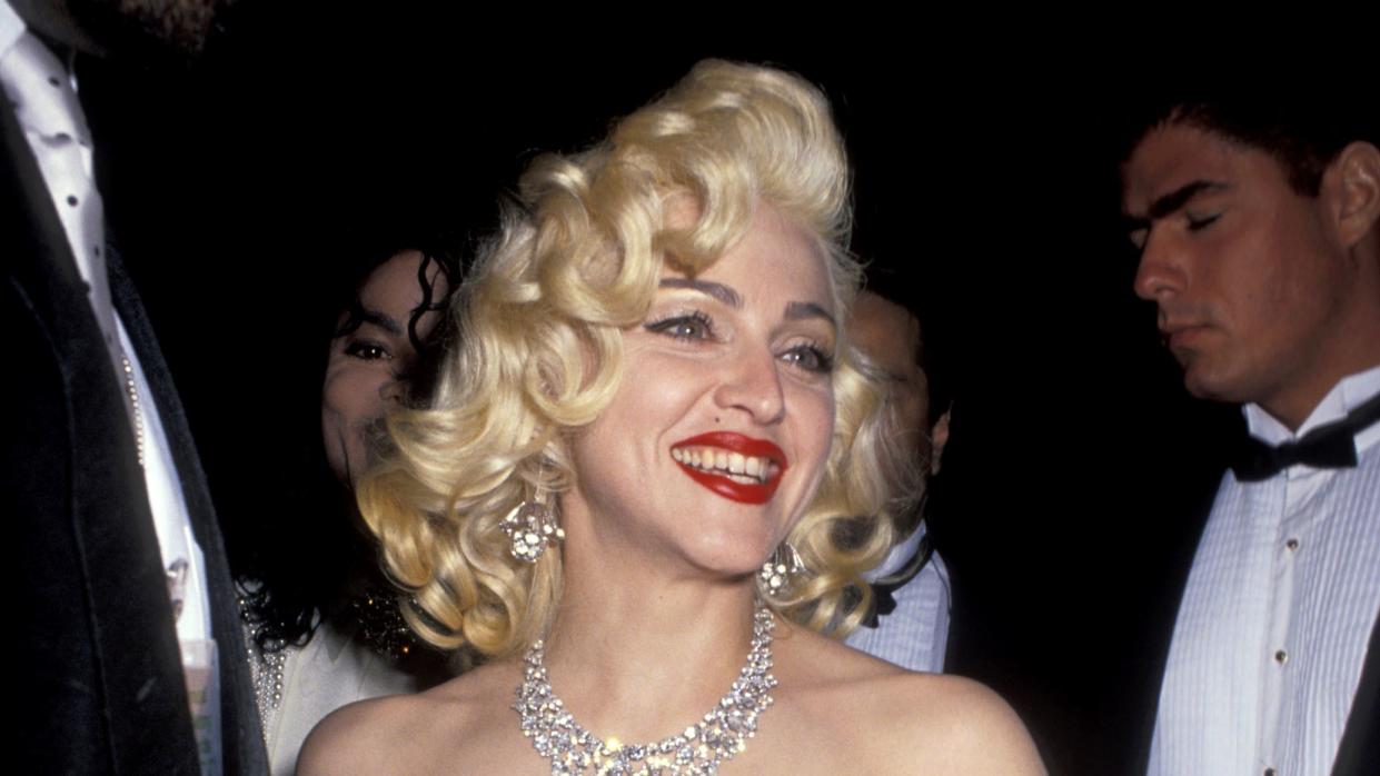 madonna 1991 oscars outfit costume idea