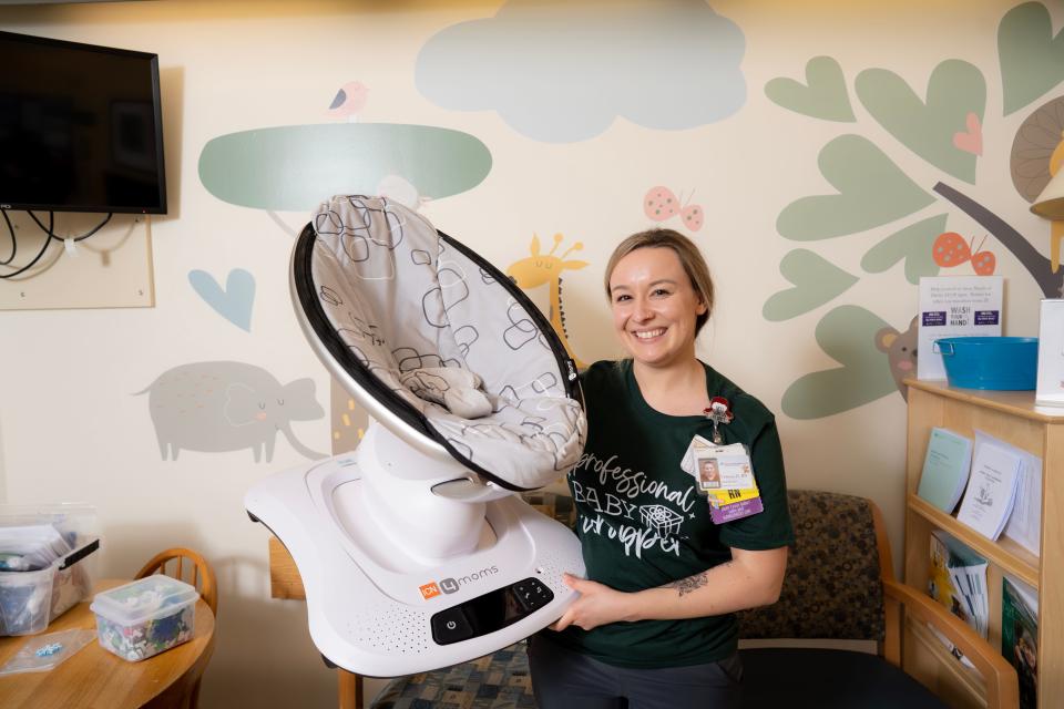 As a finalist in the 4moms first annual Nominate a NICU Nurse program, 10 4moms MamaRoo Swings were donated to the Children’s Hospital at Dartmouth Hitchcock Medical Center in honor of Victoria M. Hastings, RN.