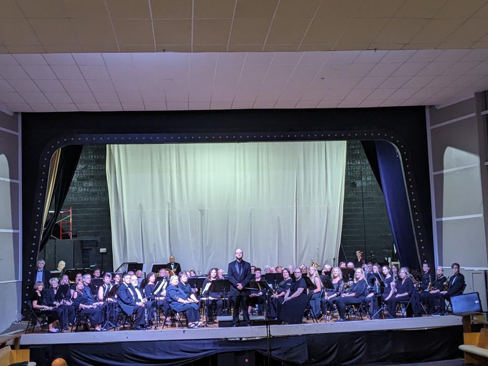 The Oak Ridge Community Band at the Grove Theater, December 2023