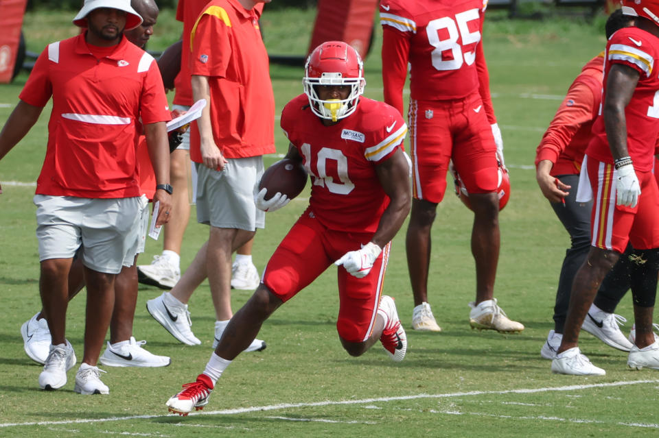 Kansas City Chiefs running back Isiah Pacheco has been a training camp standout. putting him on the fantasy draft radar. (Photo by Scott Winters/Icon Sportswire via Getty Images)