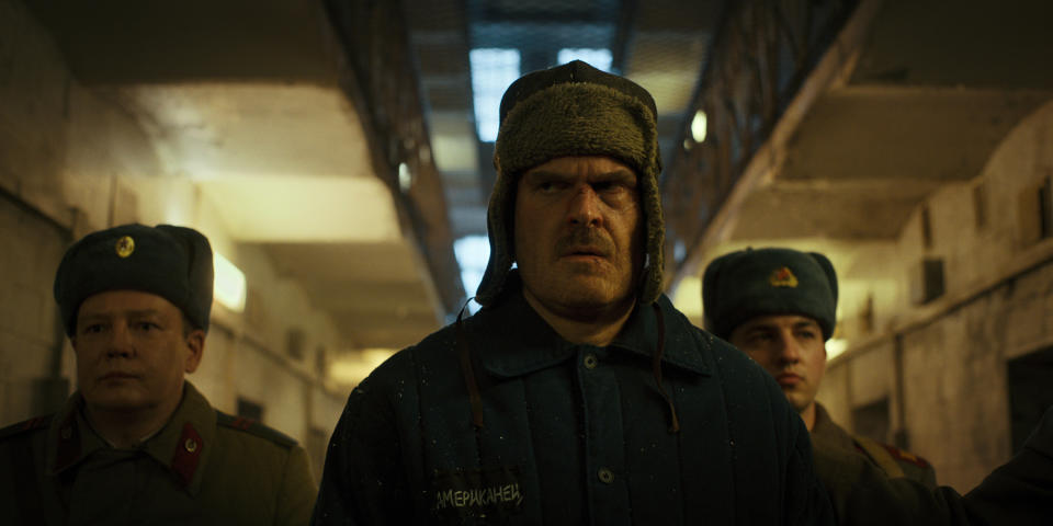 David Harbour (center) - Credit: Netflix