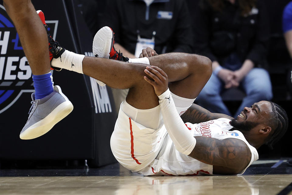 Jamal Shead had to be helped off the court after rolling his right ankle hard on Friday night in Dallas.